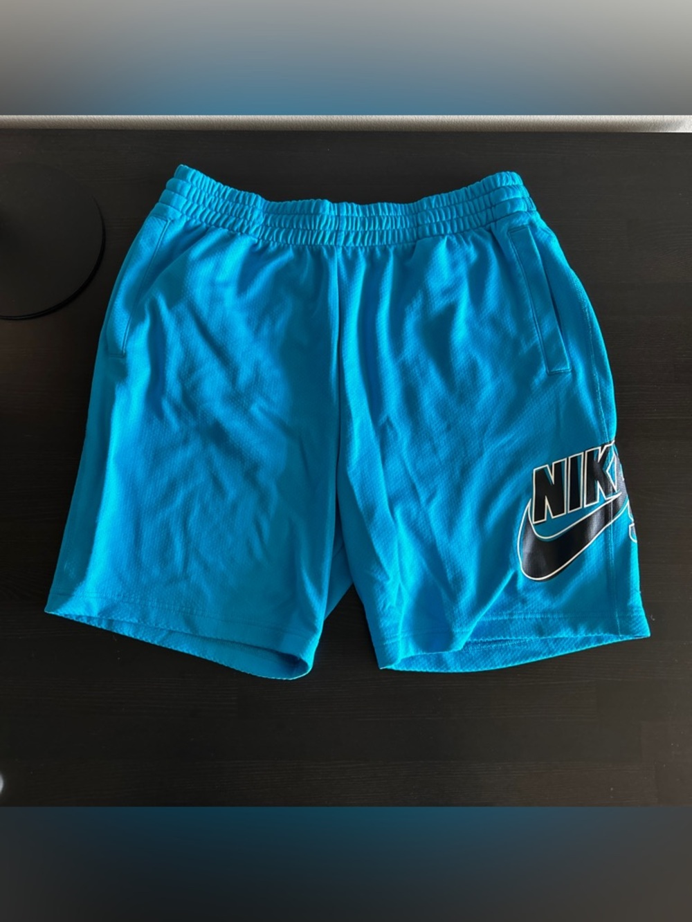 Nike SB Dri-fit Sunday 7" Skate shorts -- Light Blue (Size Large)